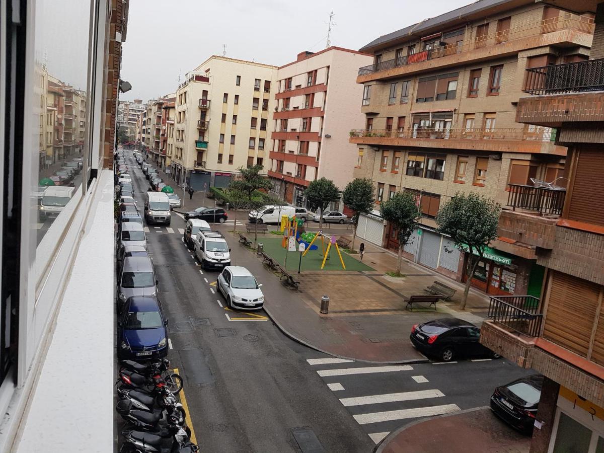 Apartamento Costa Vasca Las Arenas Getxo Exteriér fotografie