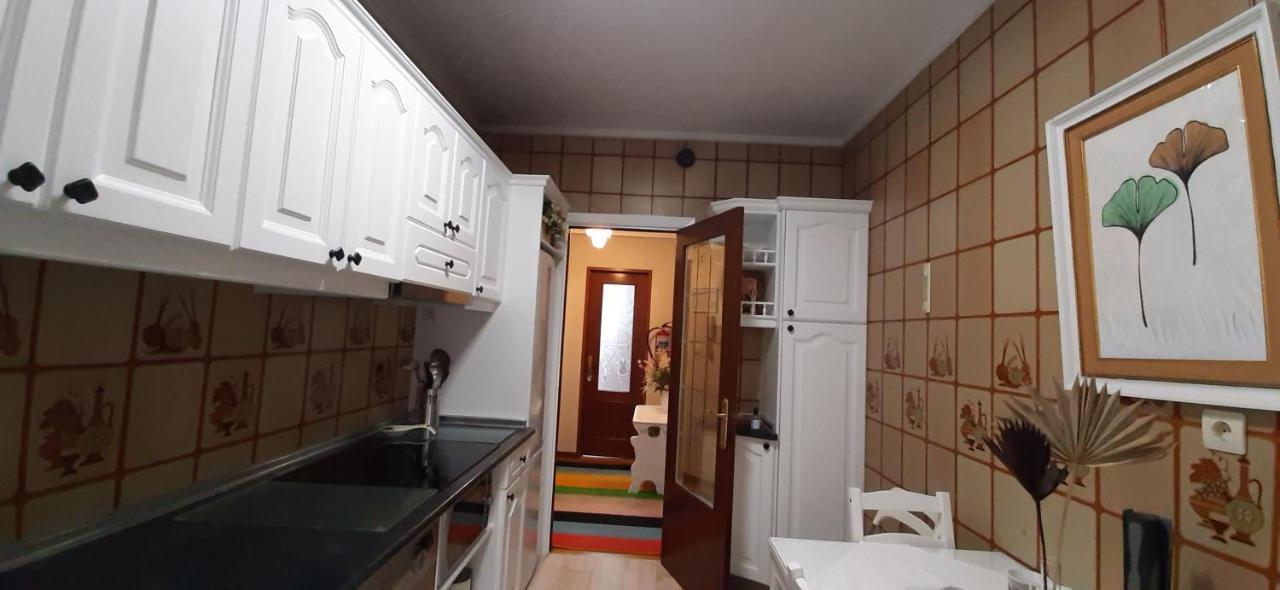 Apartamento Costa Vasca Las Arenas Getxo Exteriér fotografie