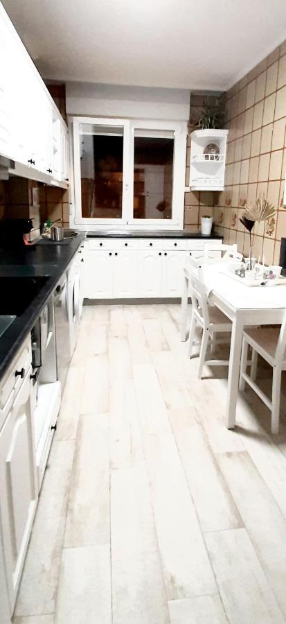 Apartamento Costa Vasca Las Arenas Getxo Exteriér fotografie