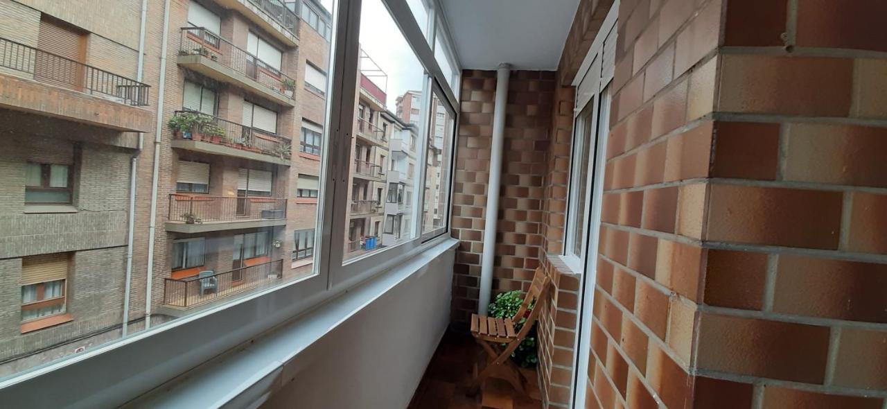 Apartamento Costa Vasca Las Arenas Getxo Exteriér fotografie